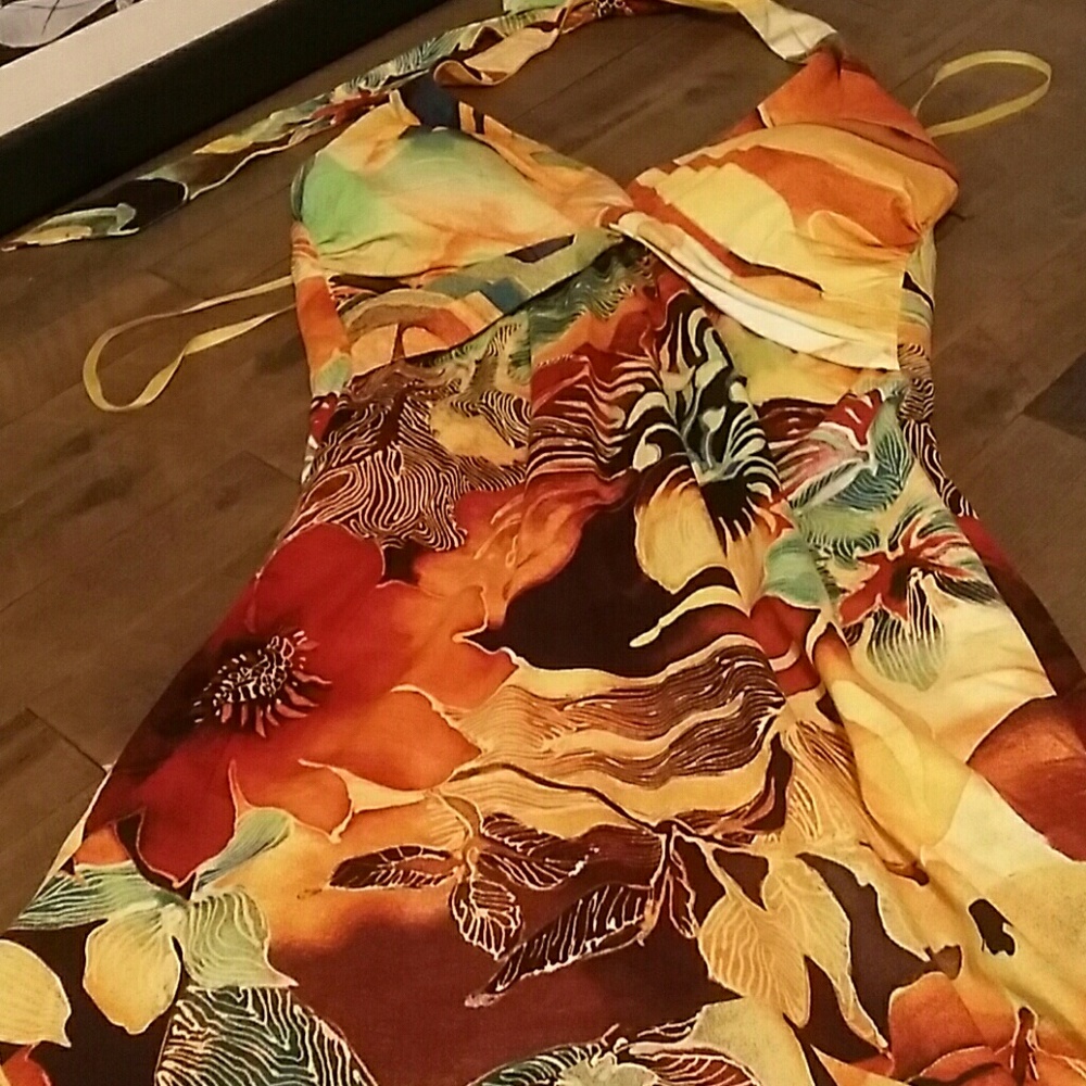 Cache dress - Picture 8 of 8